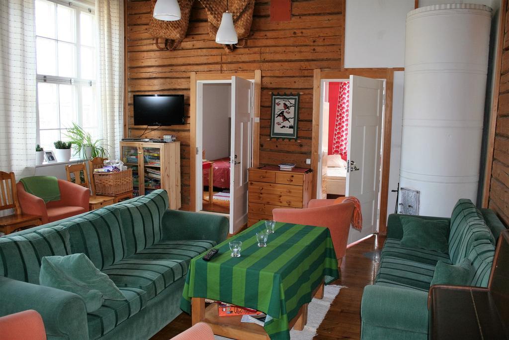 Majatalo Pihlajapuu Hotel Nurmes Kültér fotó